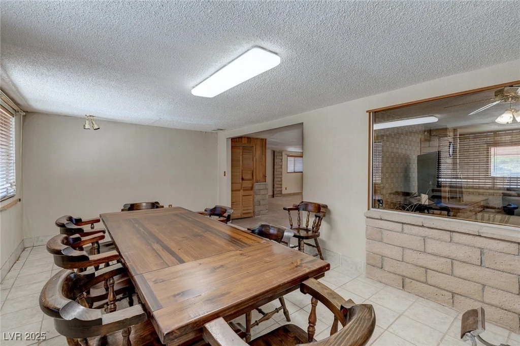 5262 Harris, Las Vegas, NV 89110