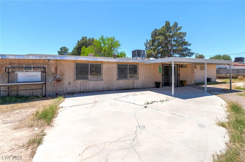 5262 Harris, Las Vegas, NV 89110