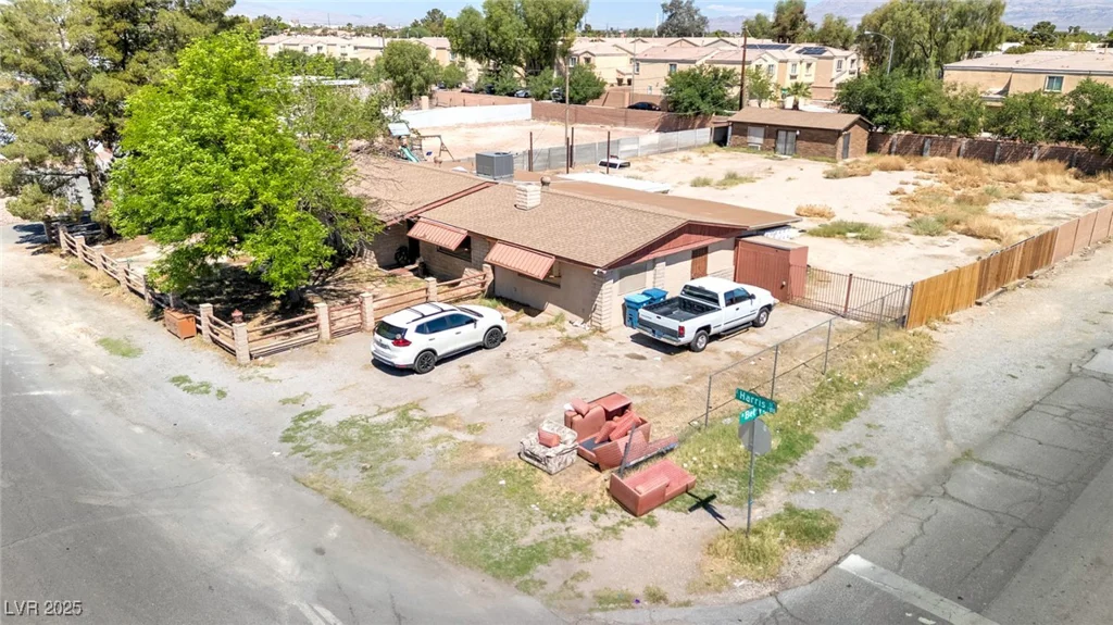5262 Harris, Las Vegas, NV 89110