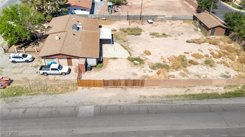 5262 Harris, Las Vegas, NV 89110
