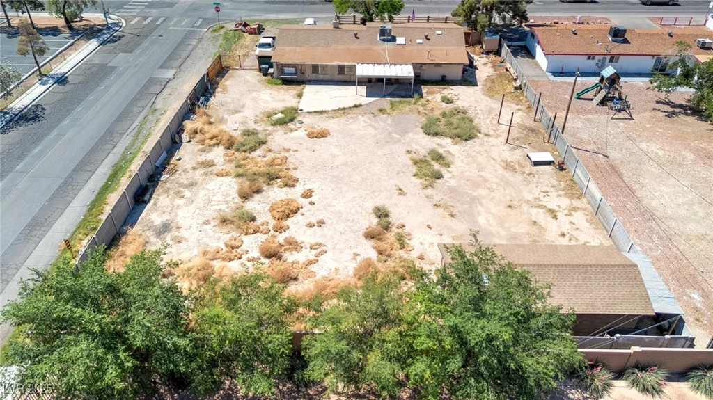 5262 Harris, Las Vegas, NV 89110