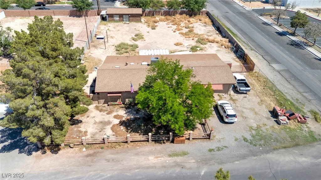 5262 Harris, Las Vegas, NV 89110