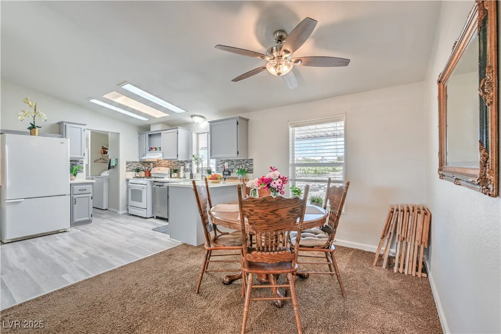 910 Fort Carson, Pahrump, NV 89060