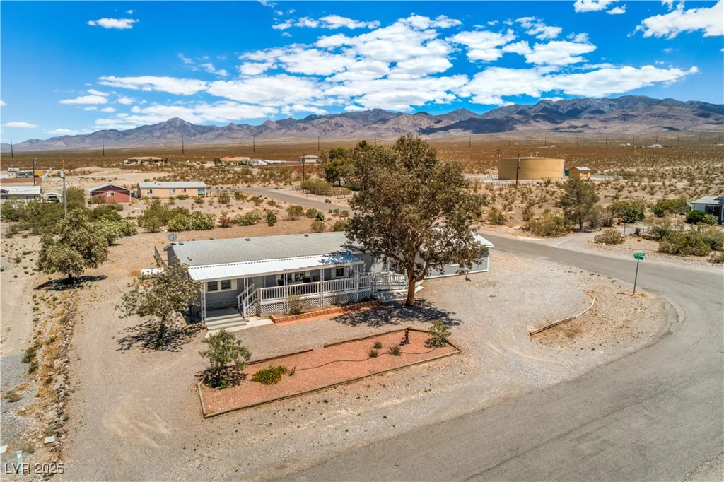 910 Fort Carson, Pahrump, NV 89060