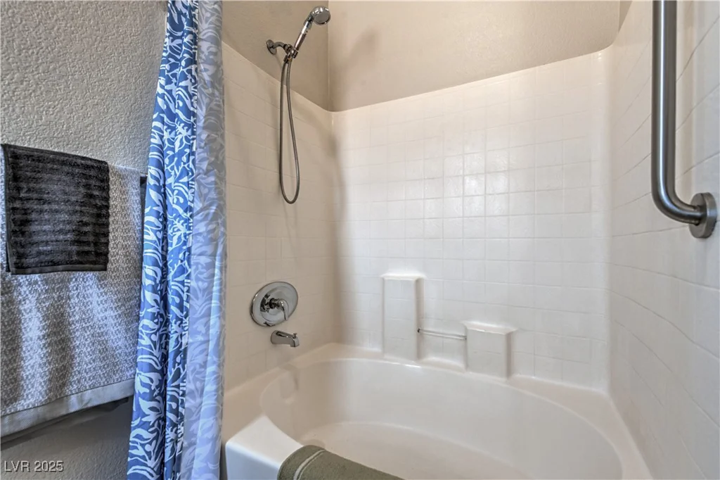 910 Fort Carson, Pahrump, NV 89060