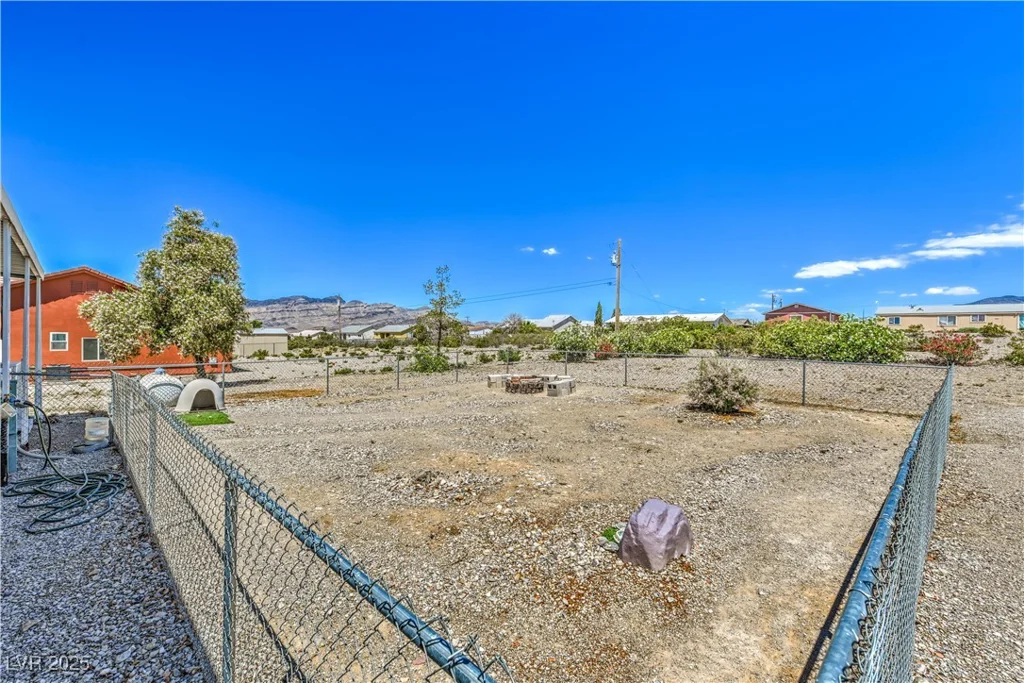 910 Fort Carson, Pahrump, NV 89060