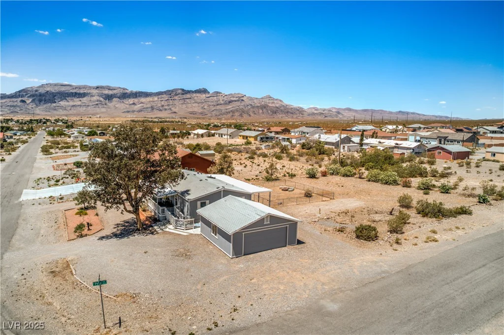 910 Fort Carson, Pahrump, NV 89060