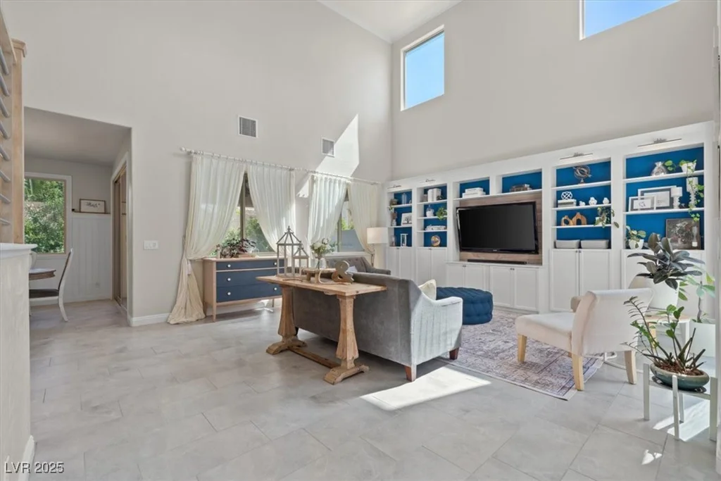 9654 Ponderosa Skye, Las Vegas, NV 89166