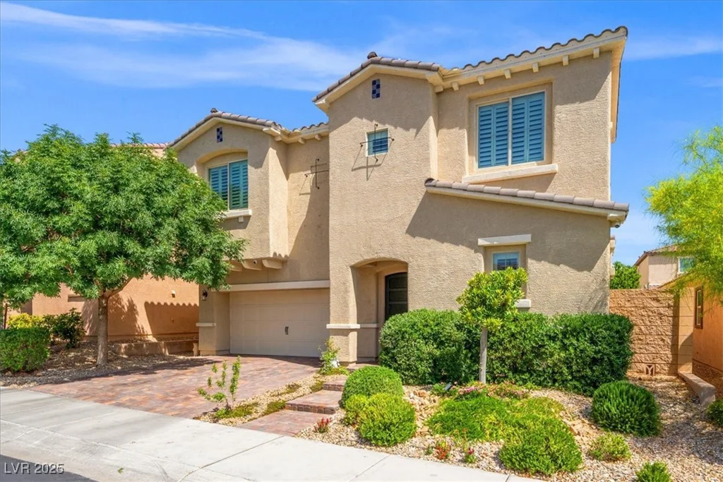 9654 Ponderosa Skye, Las Vegas, NV 89166