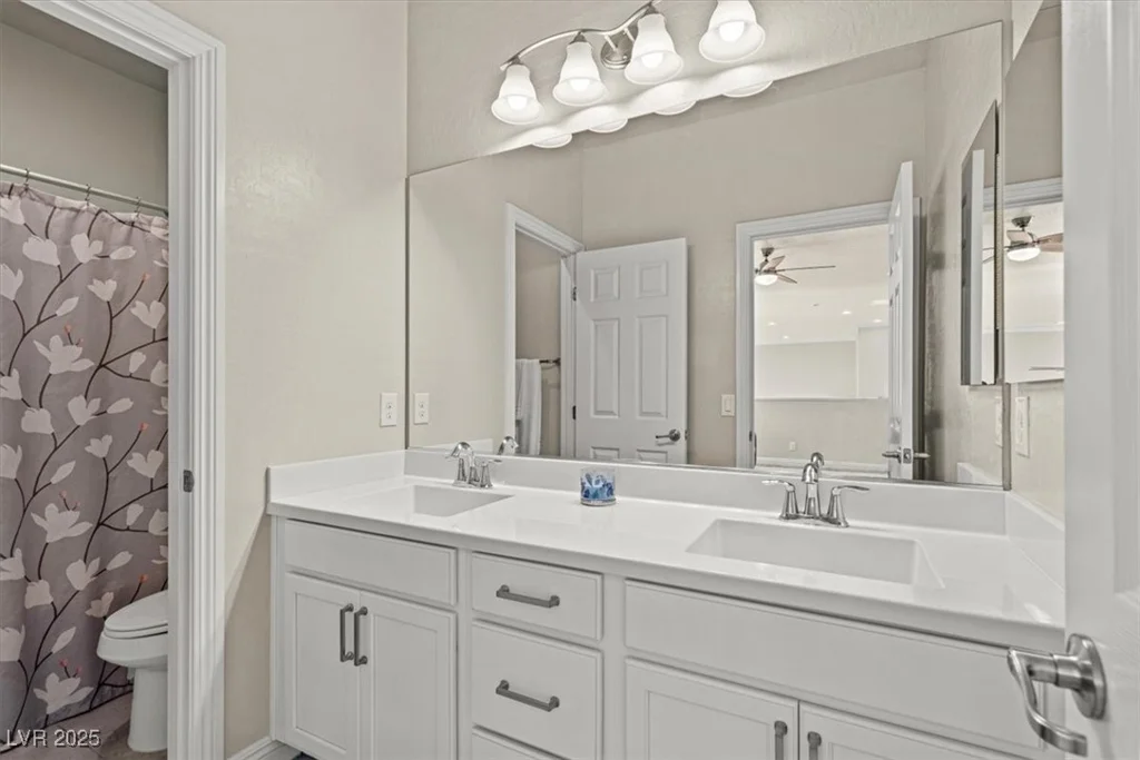 9654 Ponderosa Skye, Las Vegas, NV 89166