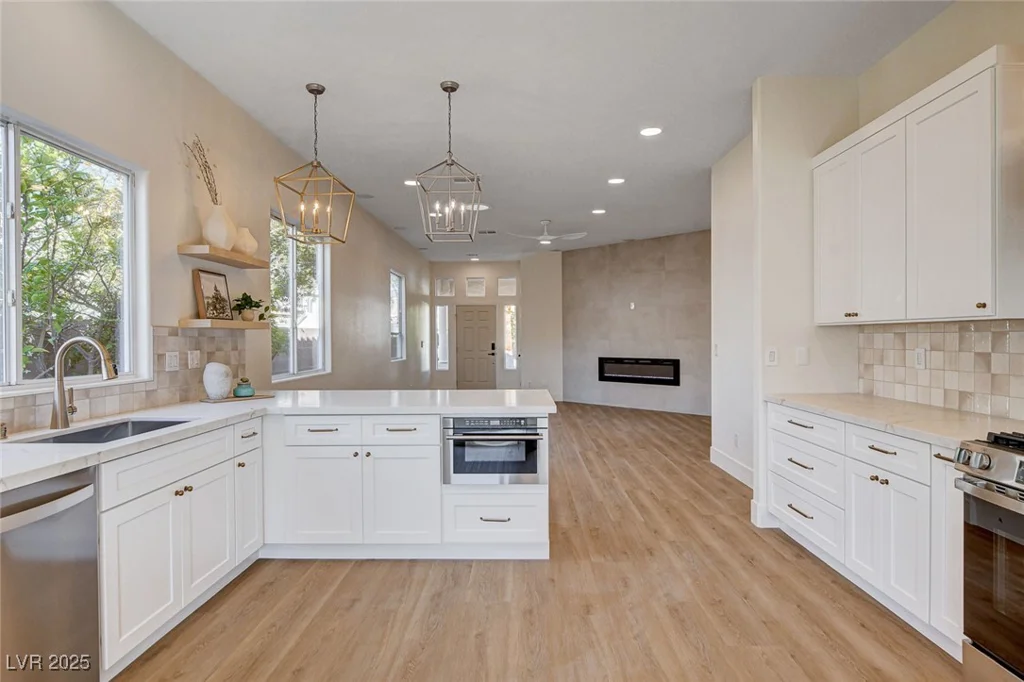 1506 Camino Summit, Henderson, NV 89012
