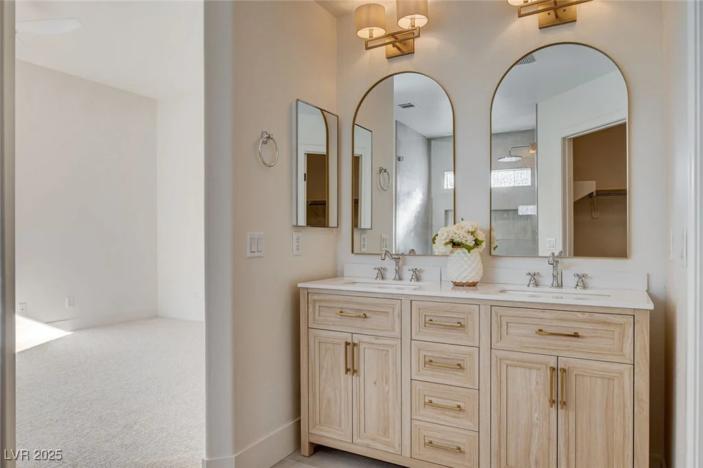 1506 Camino Summit, Henderson, NV 89012