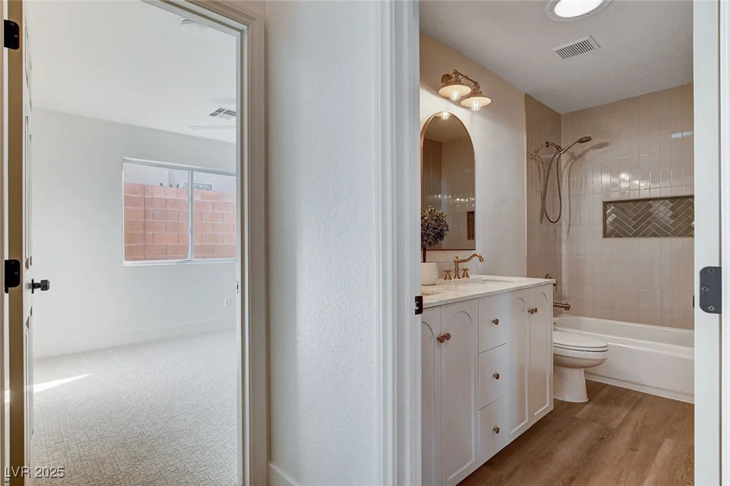 1506 Camino Summit, Henderson, NV 89012