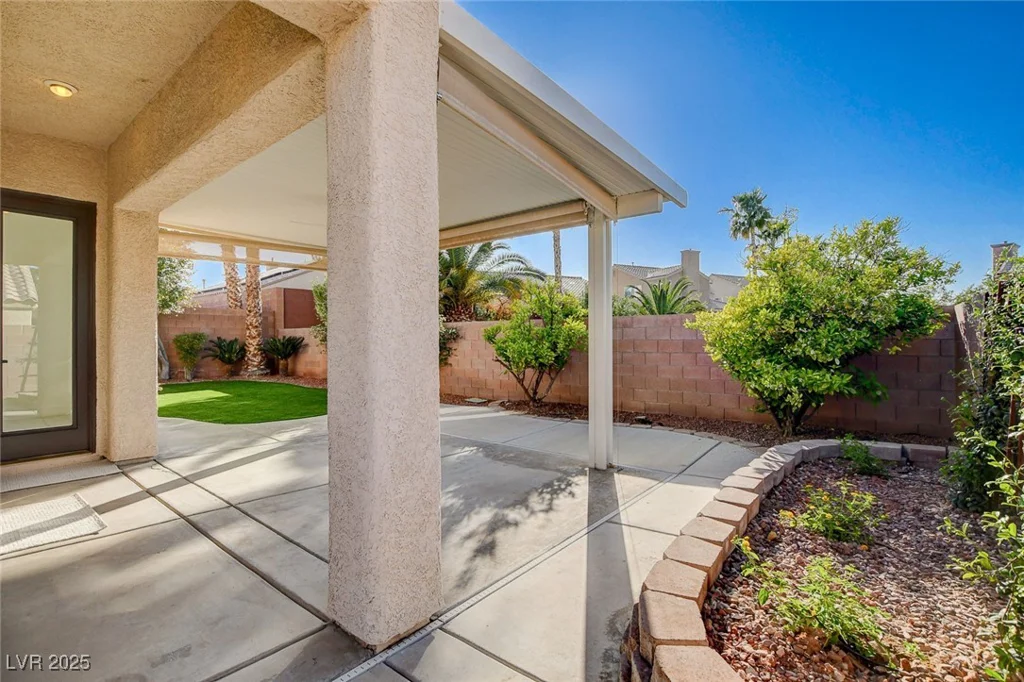 1506 Camino Summit, Henderson, NV 89012