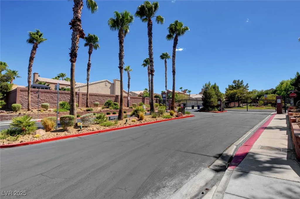 1506 Camino Summit, Henderson, NV 89012