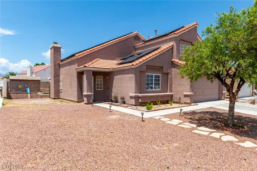 3547 Empress Diamond, North Las Vegas, NV 89032