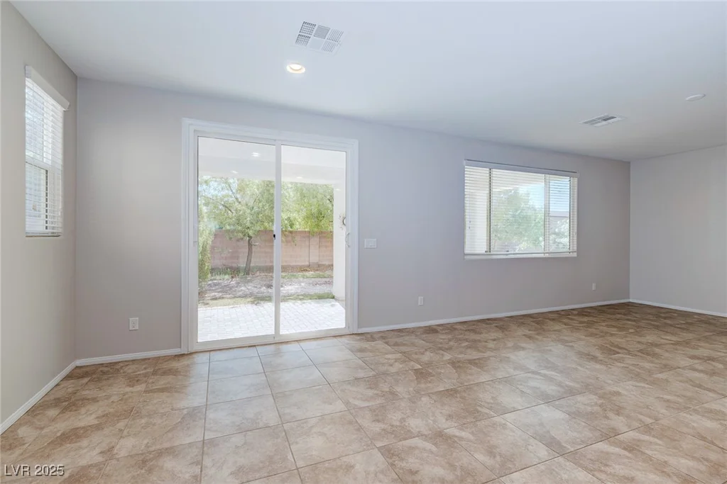 5412 Dalle Valley, North Las Vegas, NV 89031