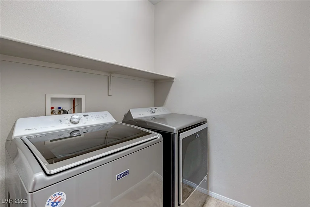 5412 Dalle Valley, North Las Vegas, NV 89031