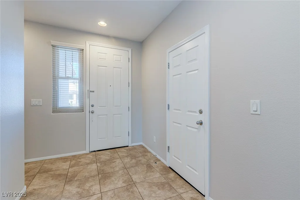5412 Dalle Valley, North Las Vegas, NV 89031
