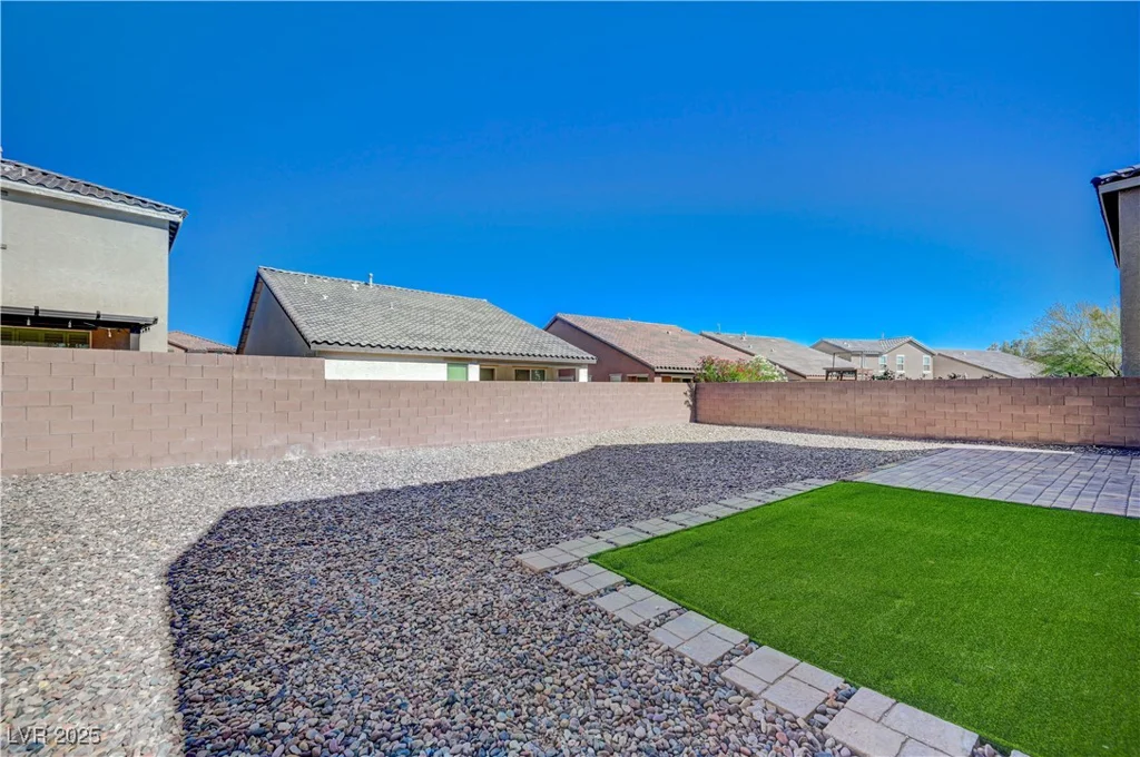 5852 Brown Tree, North Las Vegas, NV 89081