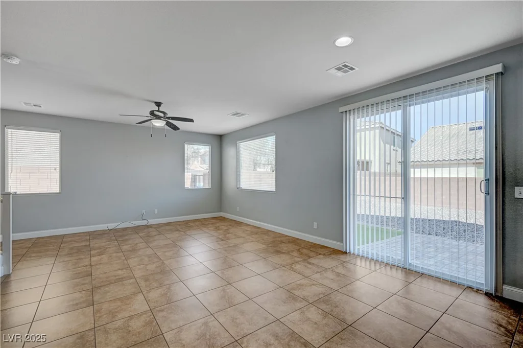 5852 Brown Tree, North Las Vegas, NV 89081