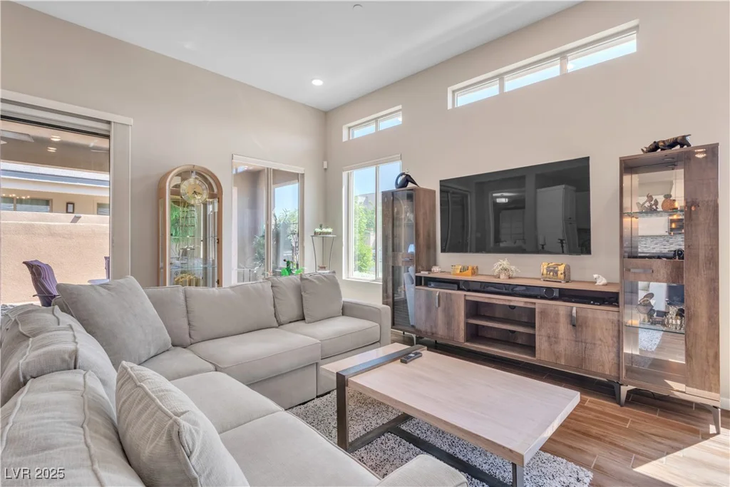 4277 Sunrise Flats, Las Vegas, NV 89135