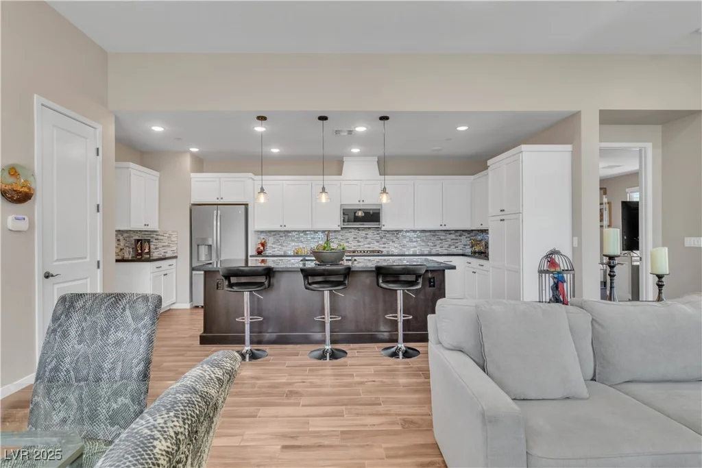 4277 Sunrise Flats, Las Vegas, NV 89135