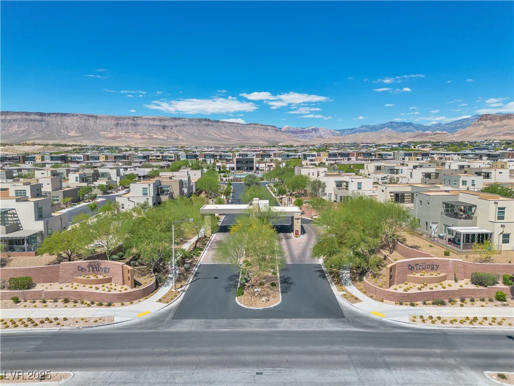 4277 Sunrise Flats, Las Vegas, NV 89135