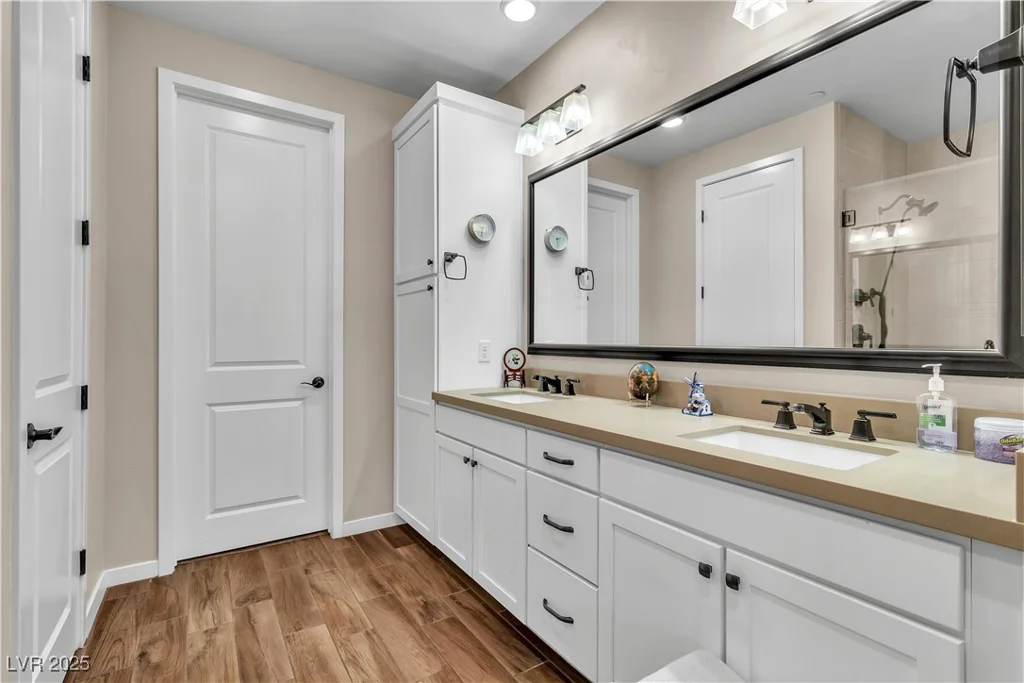 4277 Sunrise Flats, Las Vegas, NV 89135