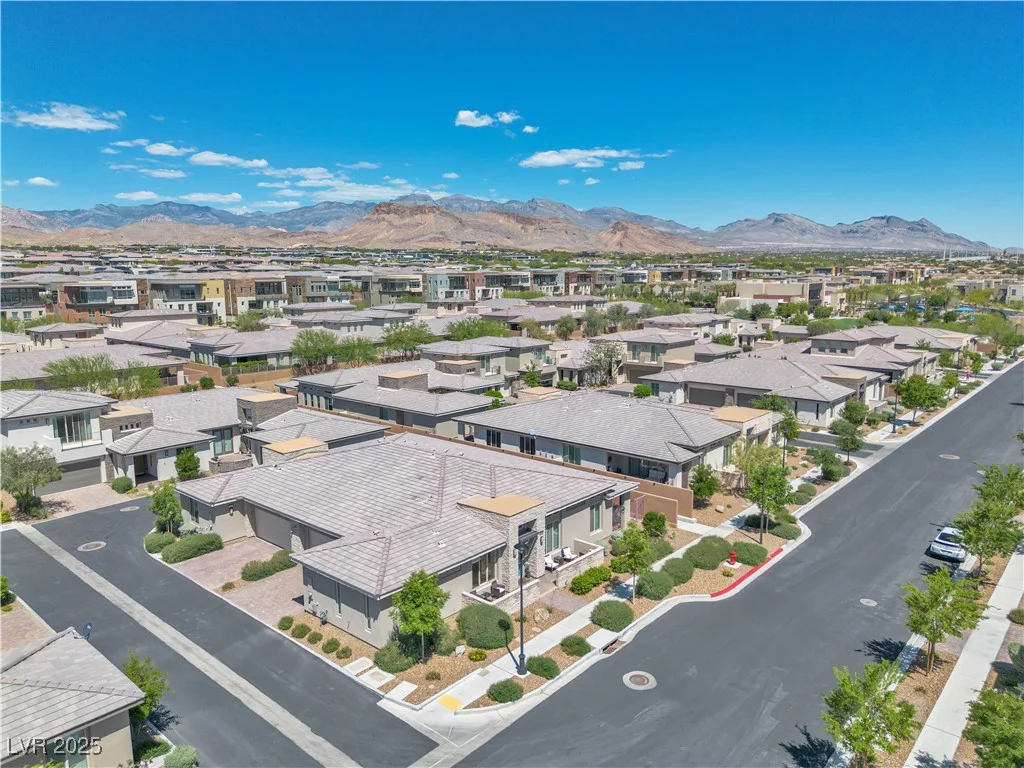 4277 Sunrise Flats, Las Vegas, NV 89135
