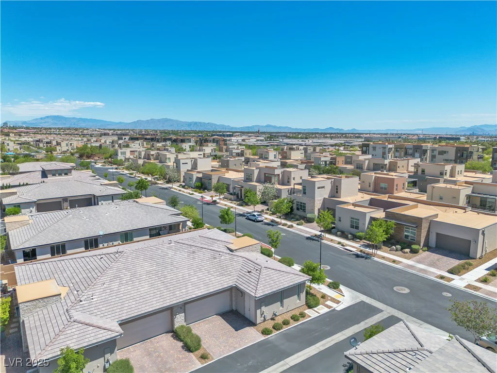 4277 Sunrise Flats, Las Vegas, NV 89135