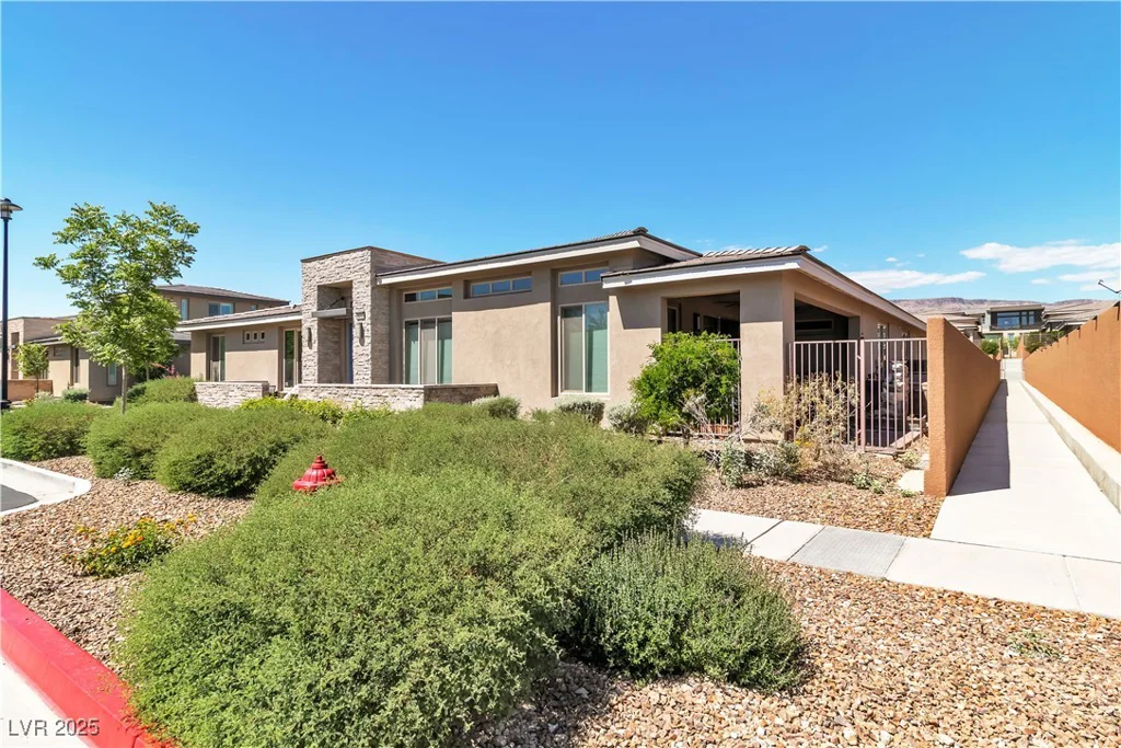 4277 Sunrise Flats, Las Vegas, NV 89135