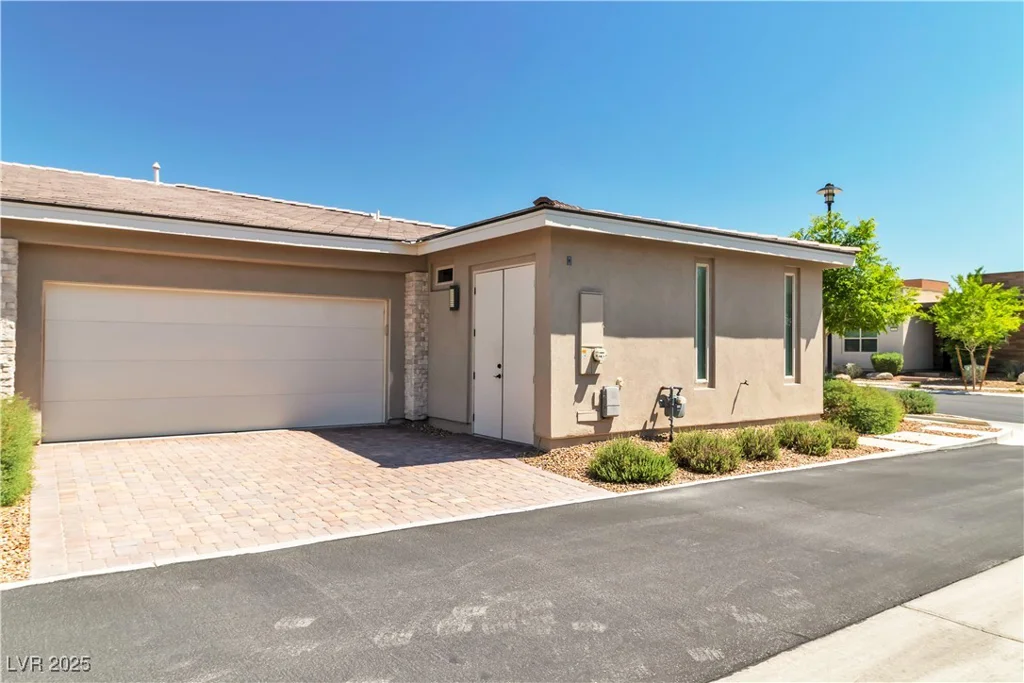 4277 Sunrise Flats, Las Vegas, NV 89135
