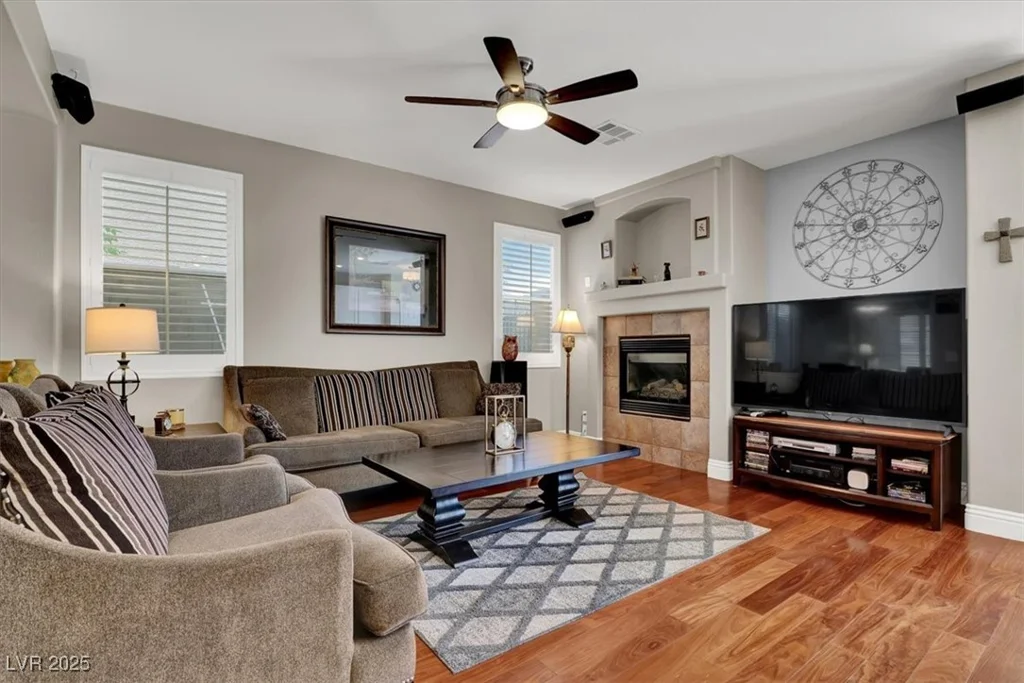 10046 Floragold, Las Vegas, NV 89147