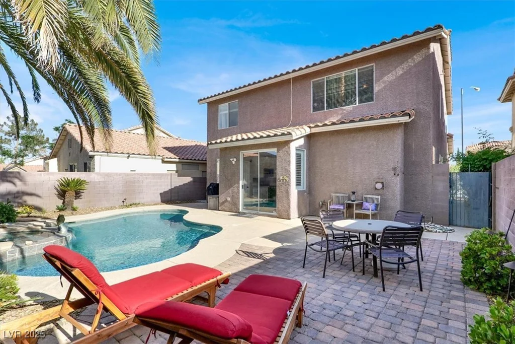 10046 Floragold, Las Vegas, NV 89147
