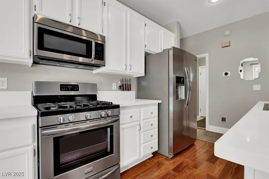 10046 Floragold, Las Vegas, NV 89147