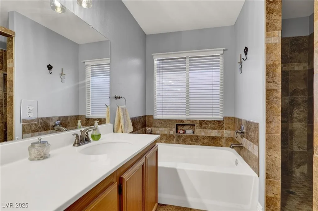 10046 Floragold, Las Vegas, NV 89147