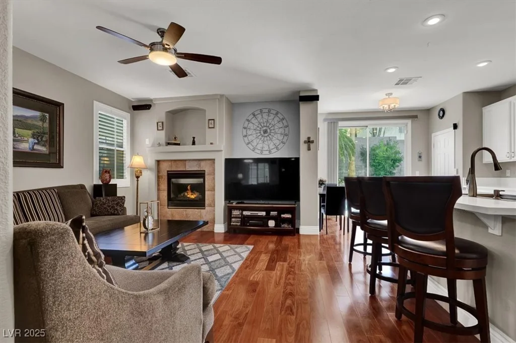 10046 Floragold, Las Vegas, NV 89147