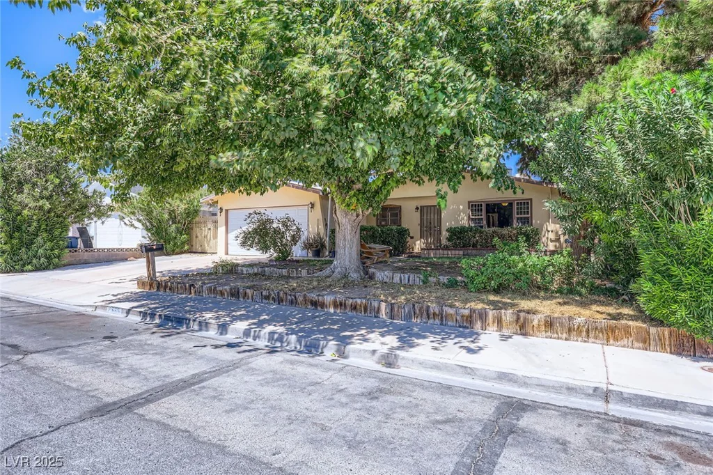 3536 Anthony, Las Vegas, NV 89121