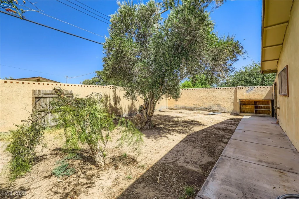 3536 Anthony, Las Vegas, NV 89121