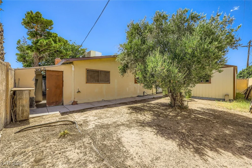 3536 Anthony, Las Vegas, NV 89121