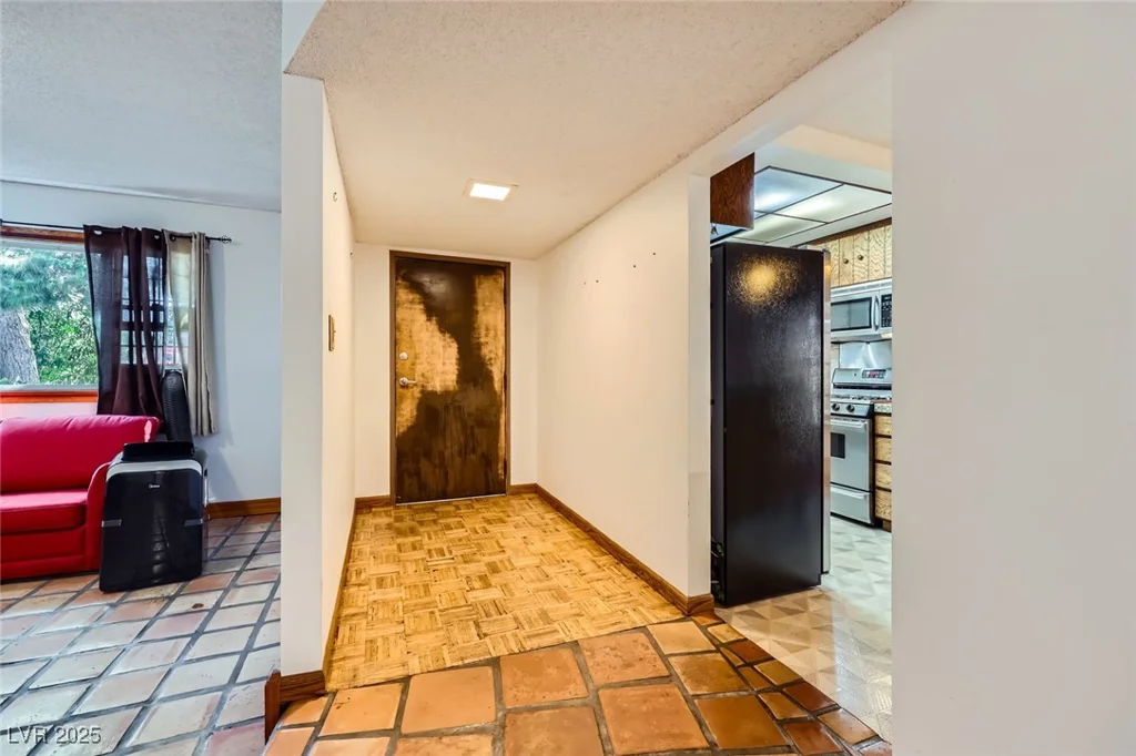 3536 Anthony, Las Vegas, NV 89121