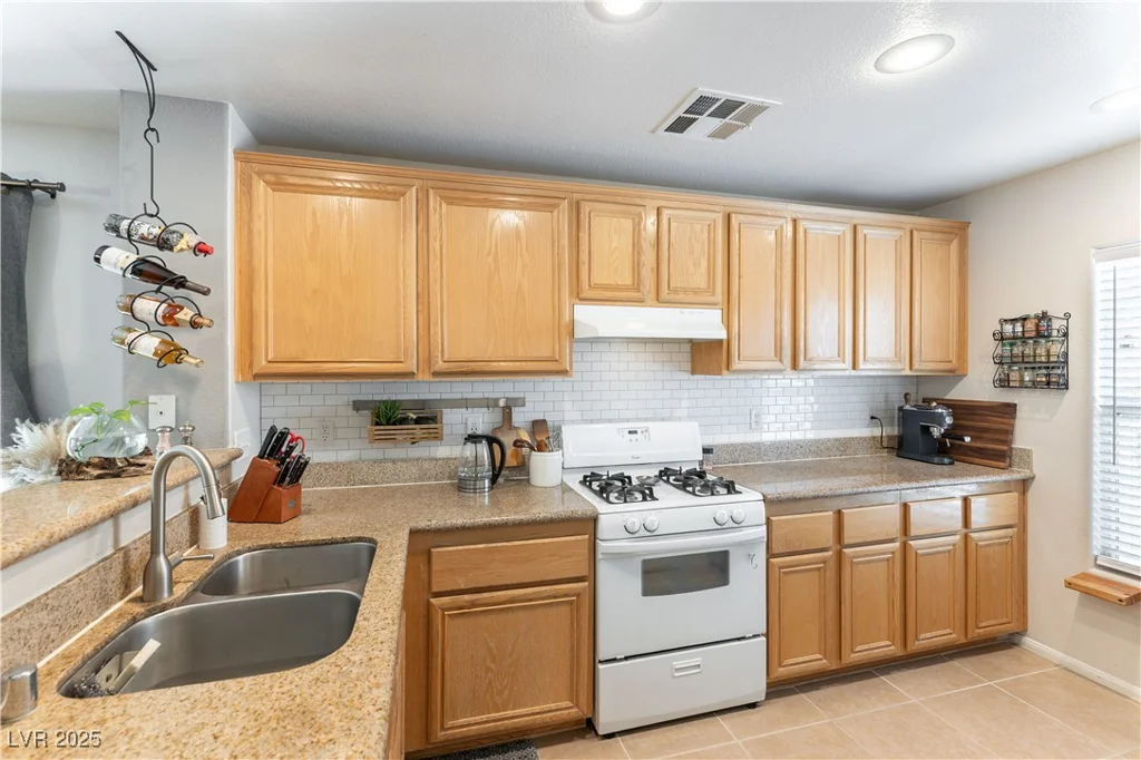10254 Martinsburg, Las Vegas, NV 89183