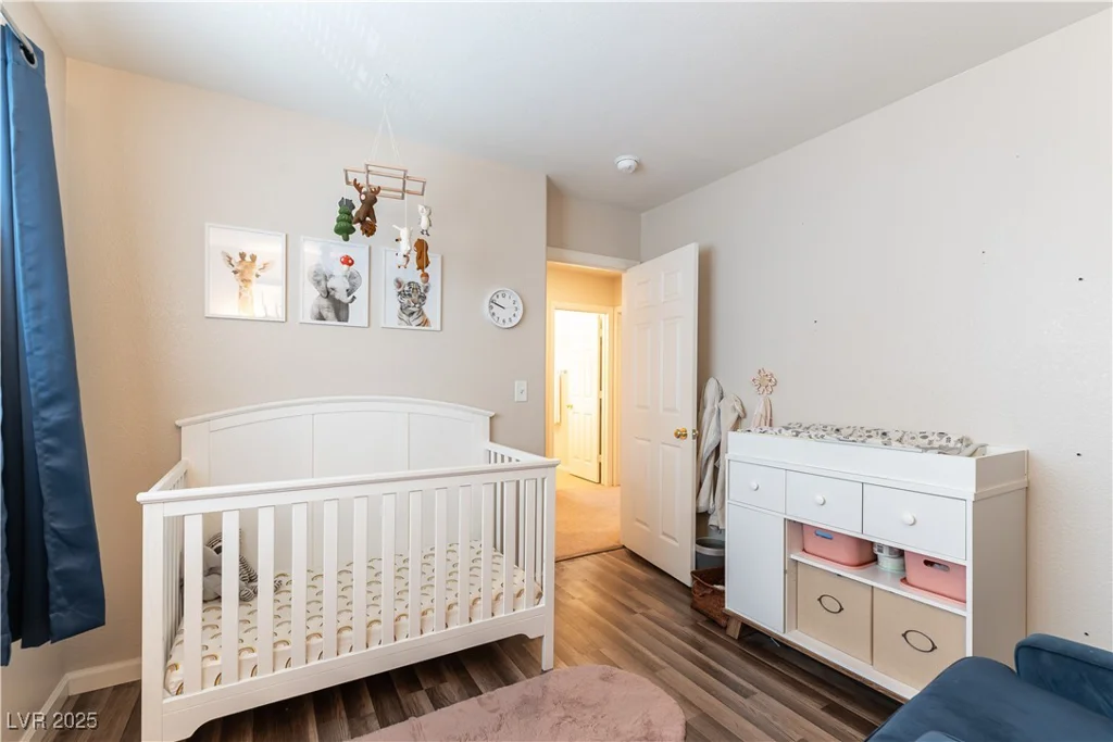 10254 Martinsburg, Las Vegas, NV 89183