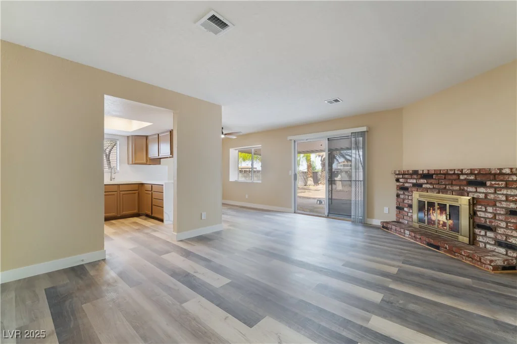 1356 Spague, Henderson, NV 89011