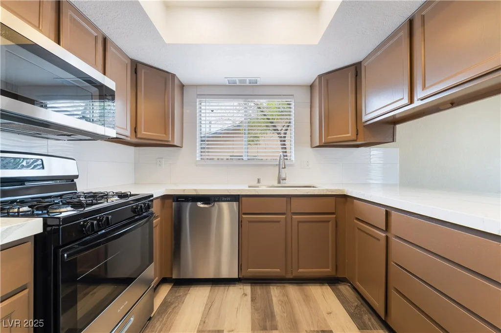 1356 Spague, Henderson, NV 89011