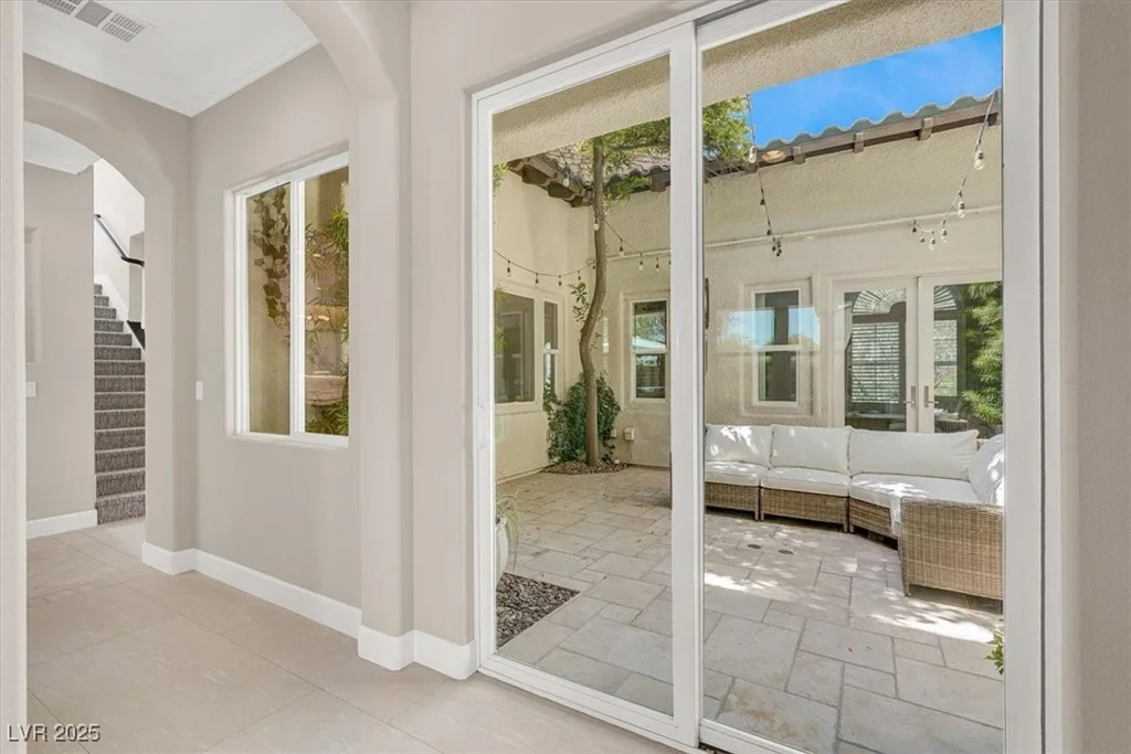 628 Chervil Valley, Las Vegas, NV 89138
