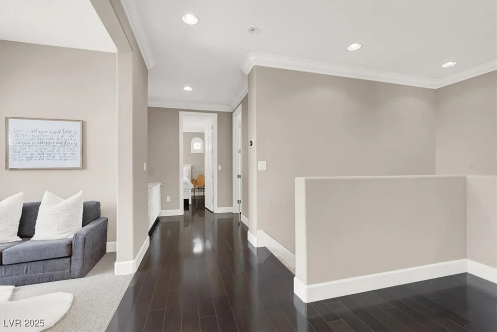 628 Chervil Valley, Las Vegas, NV 89138