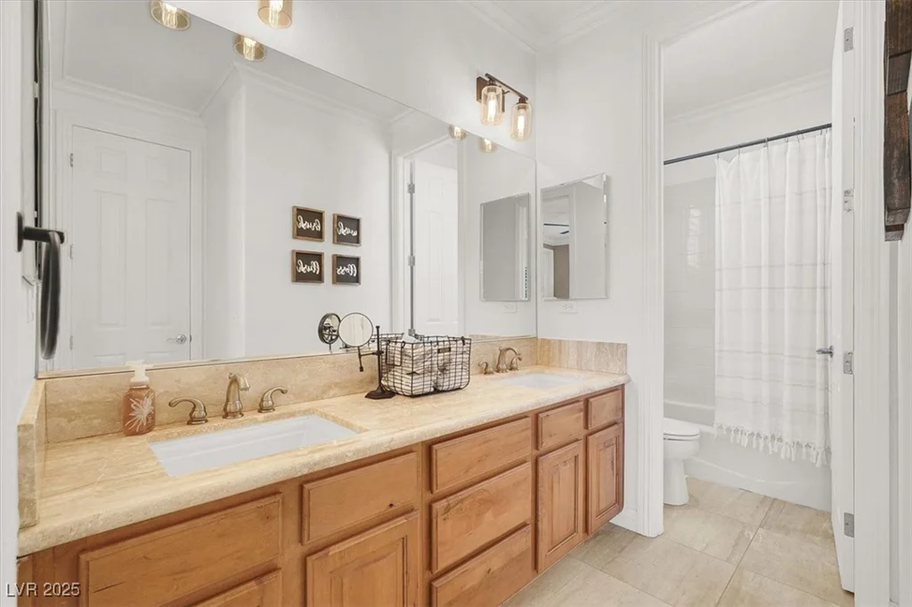 628 Chervil Valley, Las Vegas, NV 89138