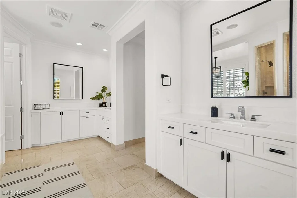 628 Chervil Valley, Las Vegas, NV 89138